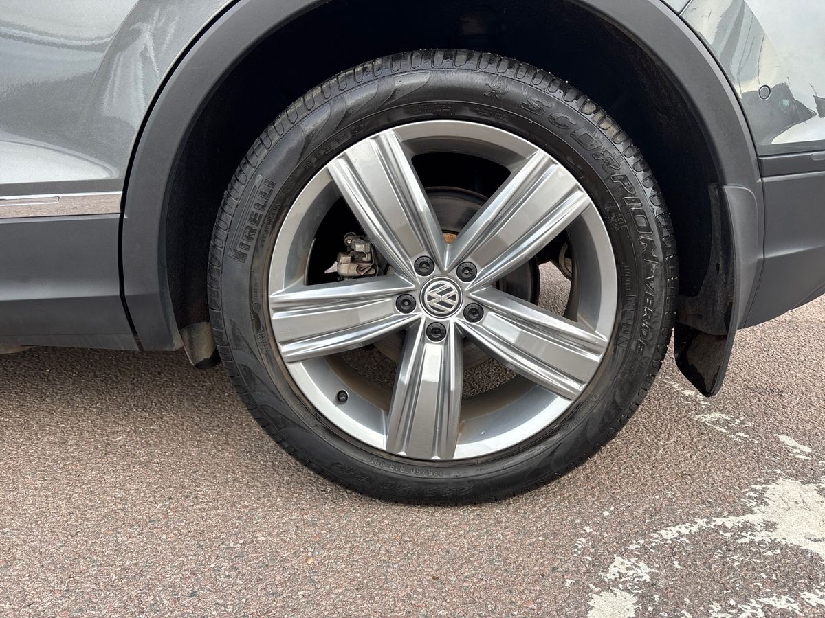 Used Volkswagen Tiguan 2019 for sale - 76501333: Photo 11