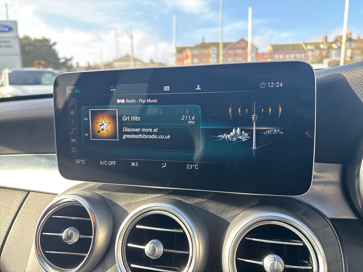 Used Mercedes-Benz C Class 2019 for sale - 77360576: Photo 22