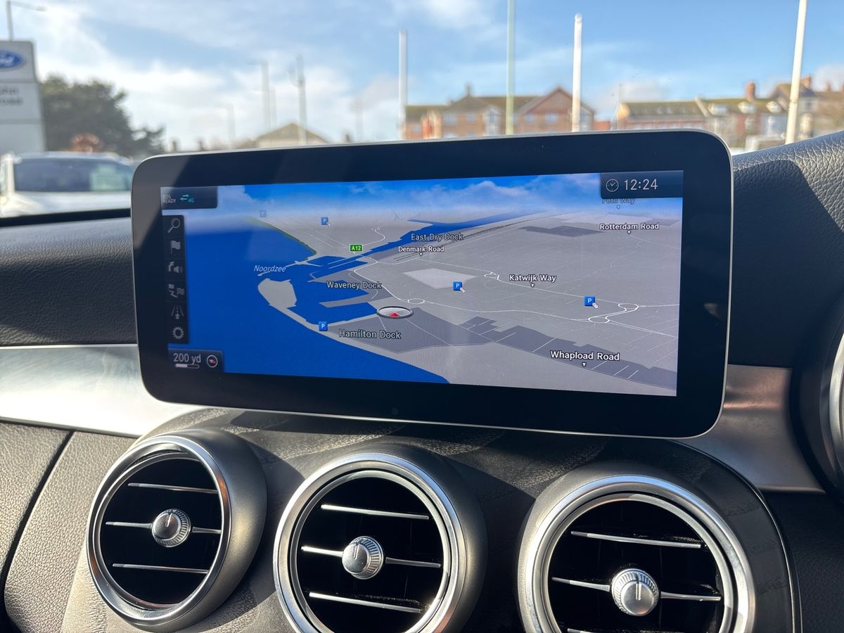 Used Mercedes-Benz C Class 2019 for sale - 77360576: Photo 23