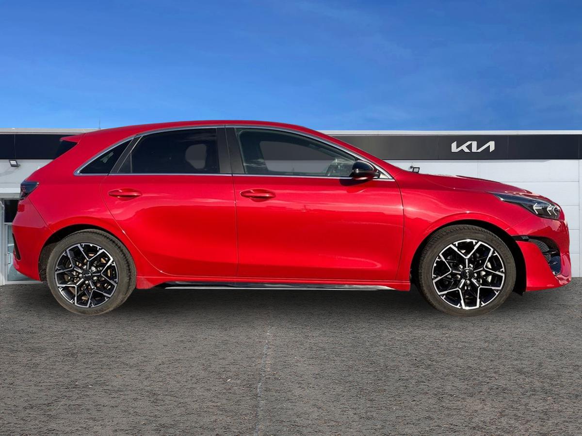 Used Kia Ceed 2025 for sale - 76400615: Photo 2