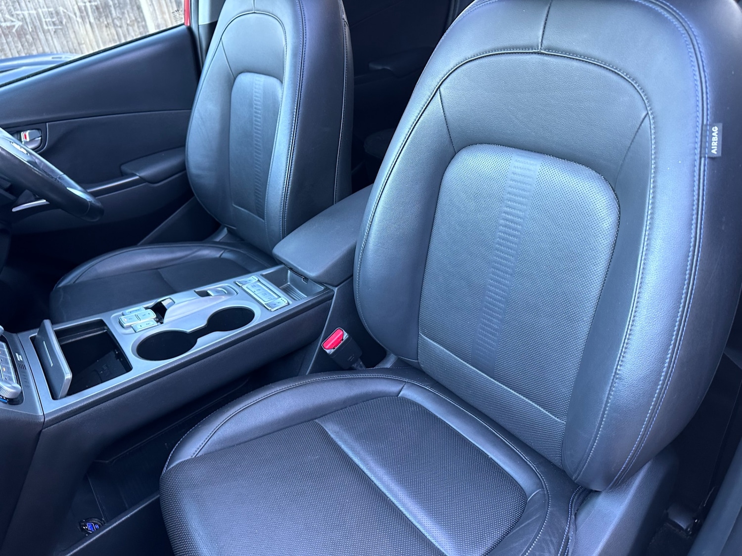 Used Hyundai KONA 2022 for sale - 76652737: Photo 28