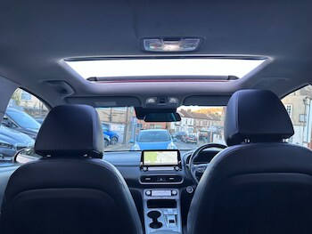 Used Hyundai KONA 2022 for sale - 76652737: Photo