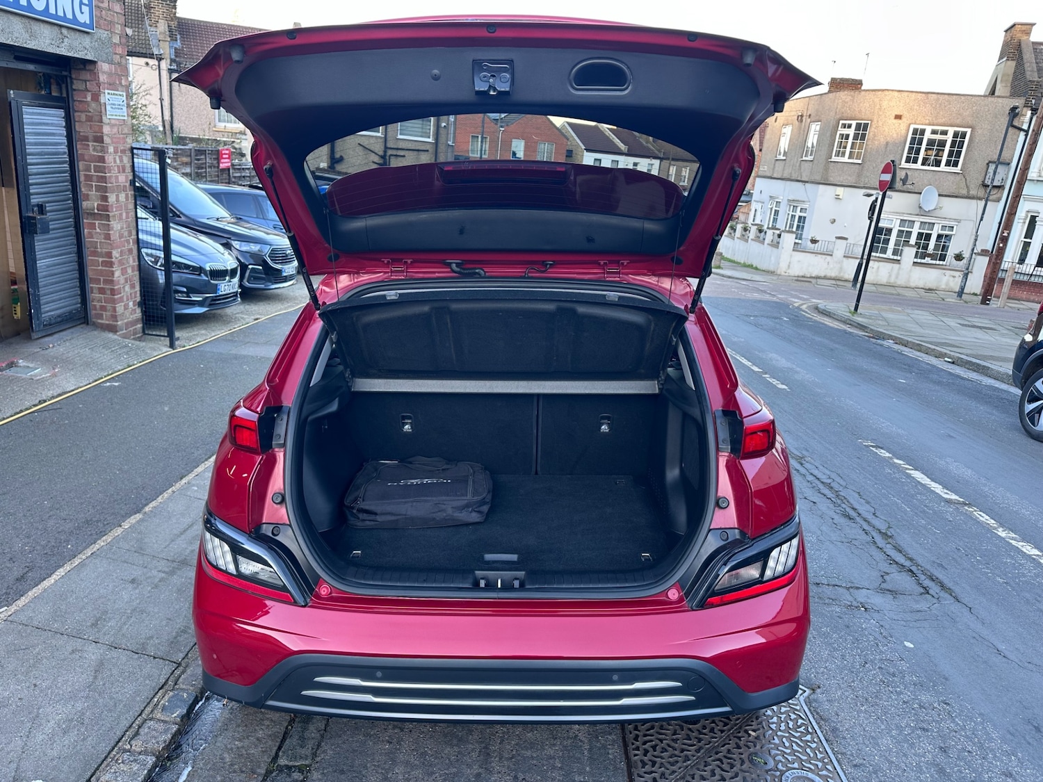 Used Hyundai KONA 2022 for sale - 76652737: Photo 36