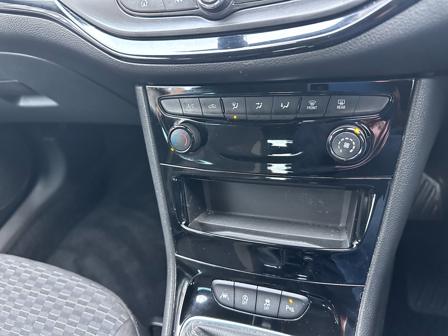 Used Vauxhall Astra 2020 for sale - 76355023: Photo 44