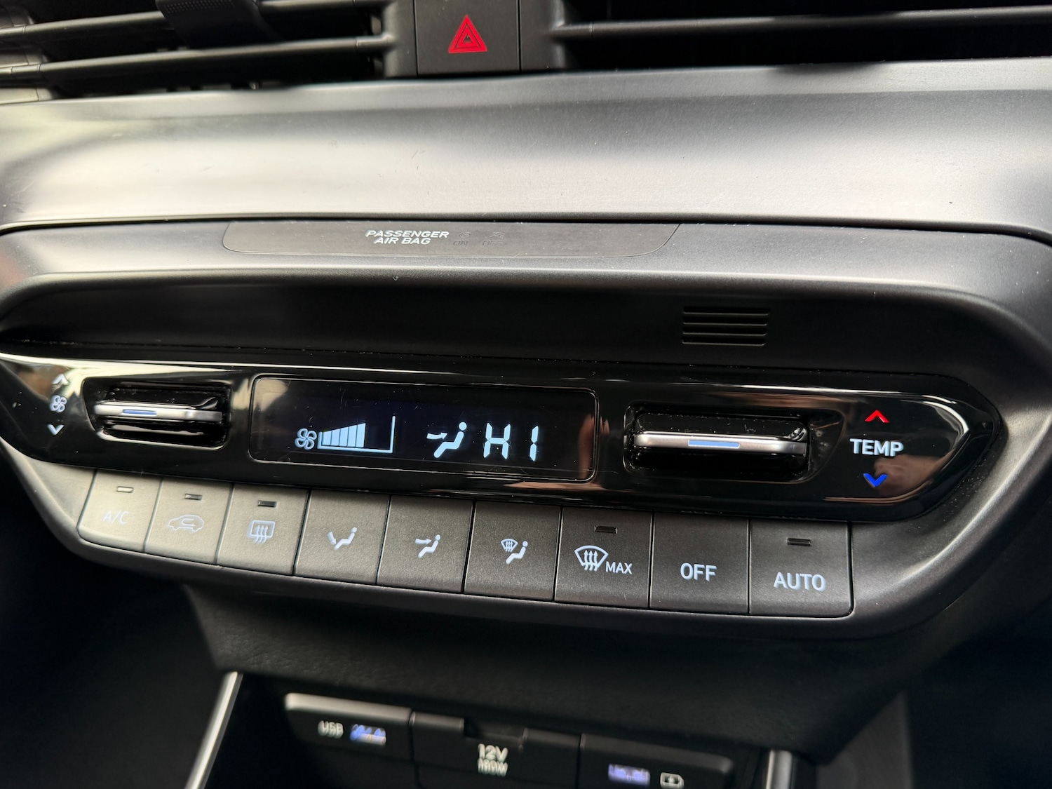 Used Hyundai BAYON 2023 for sale - 77878388: Photo 41