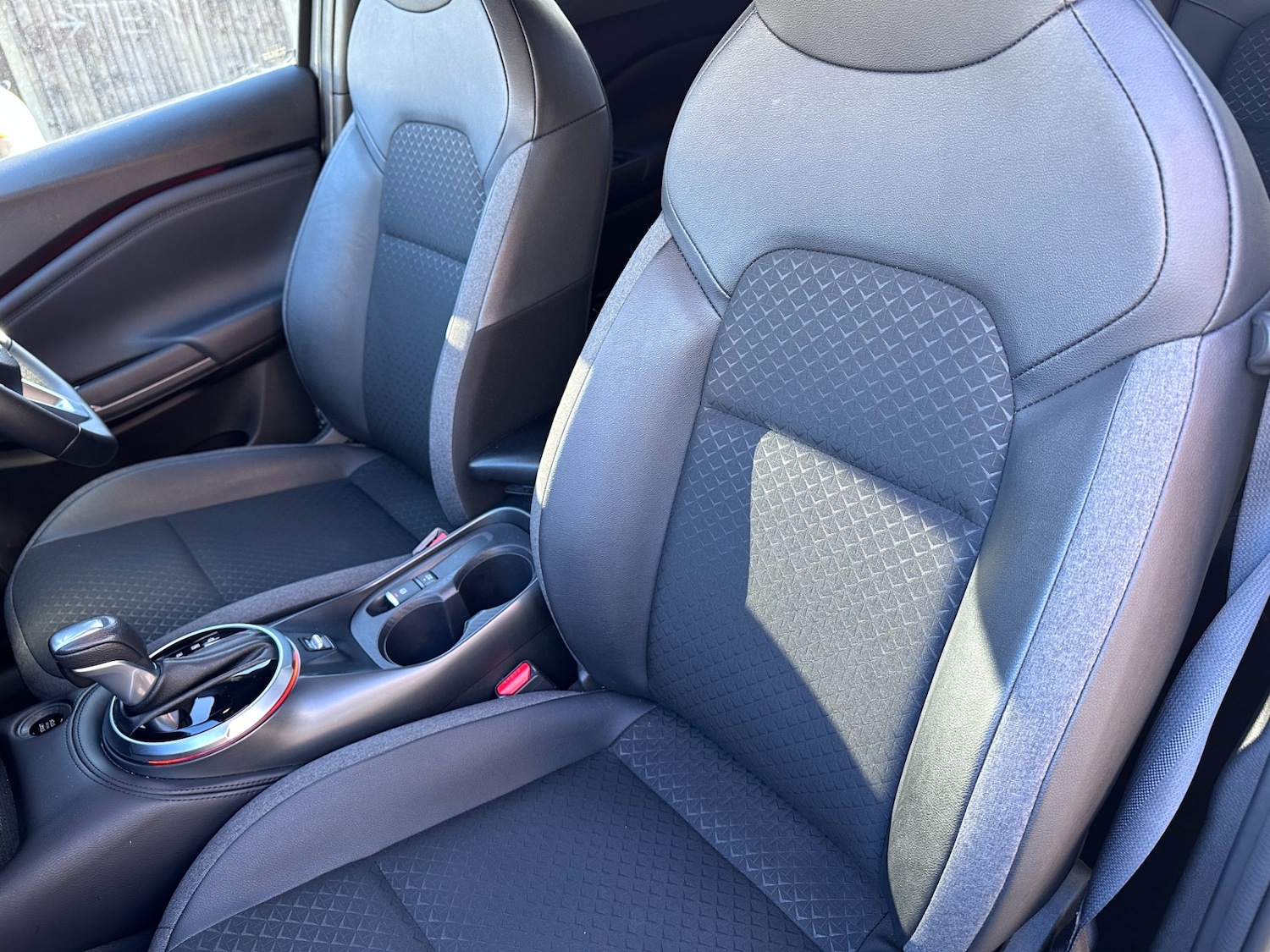 Used Nissan Juke 2024 for sale - 76366642: Photo 30