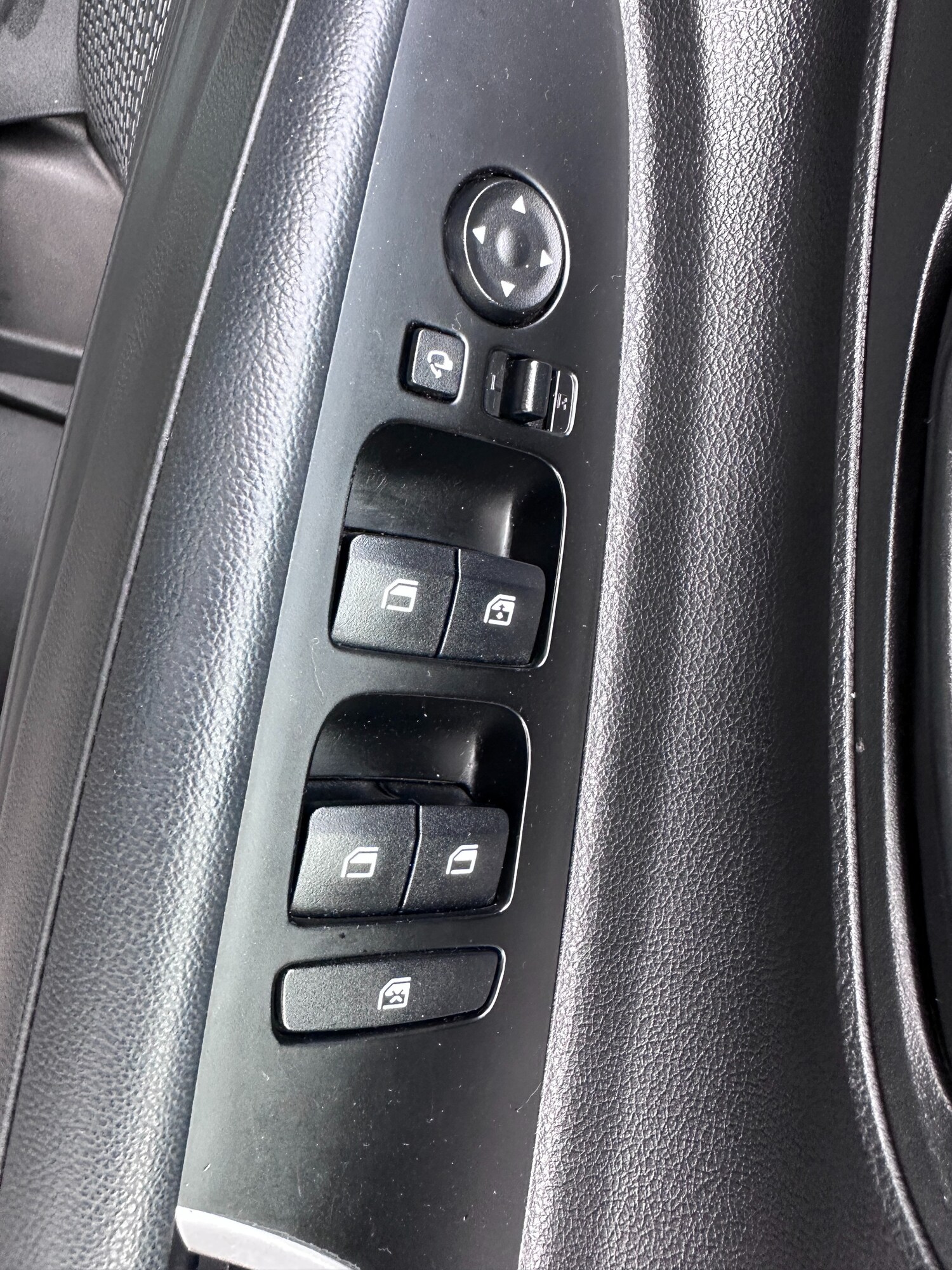 Used Hyundai BAYON 2023 for sale - 77517045: Photo 35