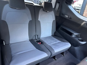 Used Dacia Jogger 2024 for sale - 77198500: Photo