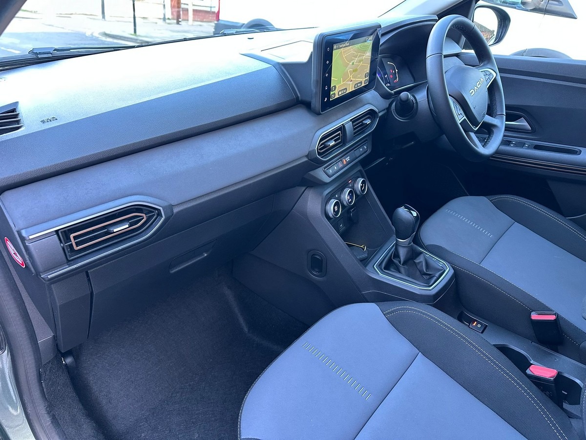 Used Dacia Jogger 2024 for sale - 77198500: Photo 32