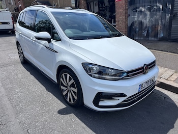 Used Volkswagen Touran 2020 for sale - 79163146: Photo