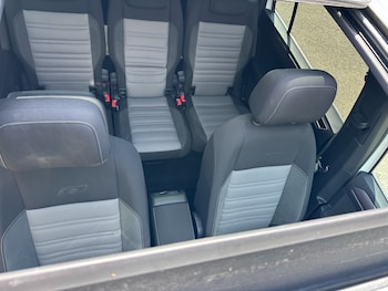 Used Volkswagen Touran 2020 for sale - 79163146: Photo