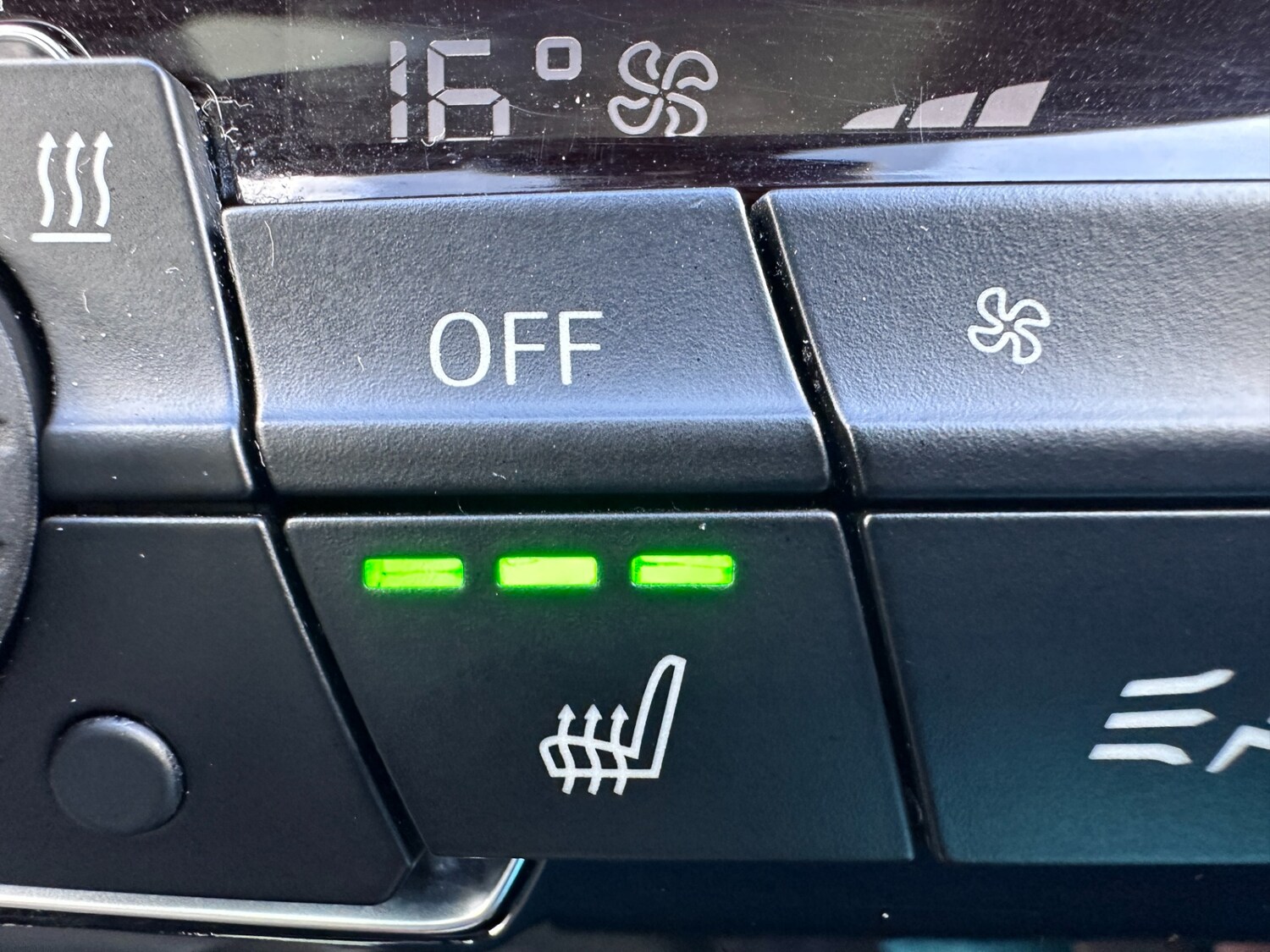 Used BMW X1 2022 for sale - 77973807: Photo 15