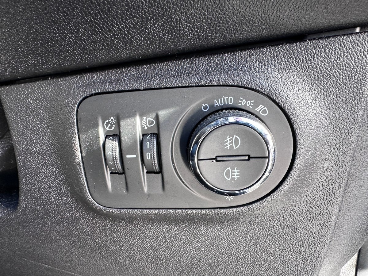 Used Vauxhall Corsa 2019 for sale - 77354942: Photo 38