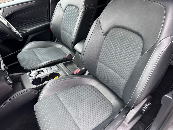Used Ford Focus 2020 for sale - 76170495: Photo 24