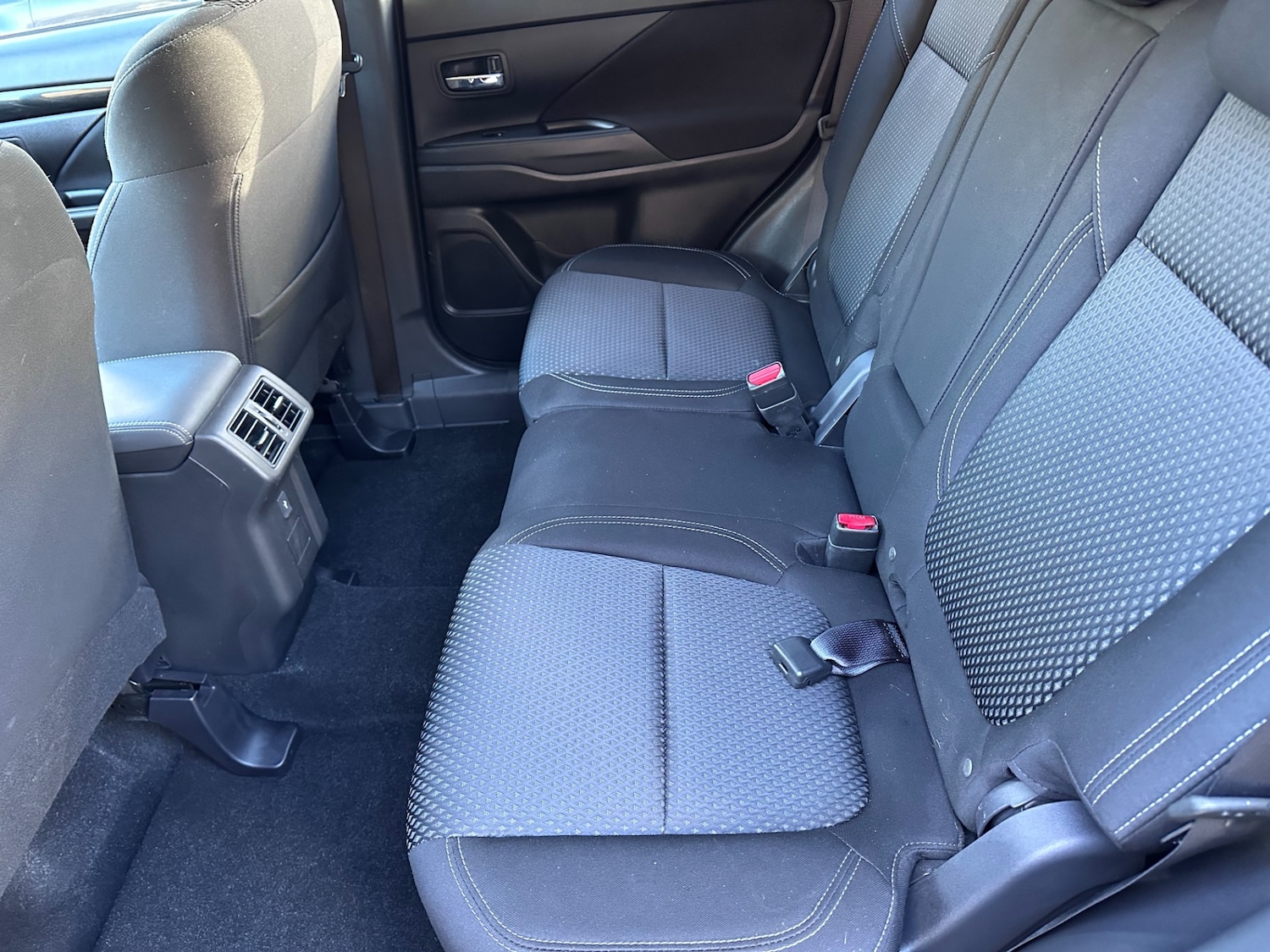 Used Mitsubishi Outlander 2021 for sale - 76722361: Photo 28