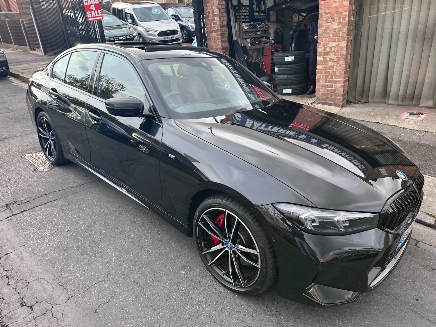 Used BMW 3 Series 2024 for sale - 76415379: Photo 11