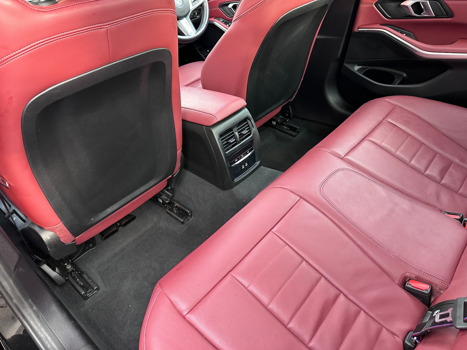 Used BMW 3 Series 2024 for sale - 76415379: Photo 24