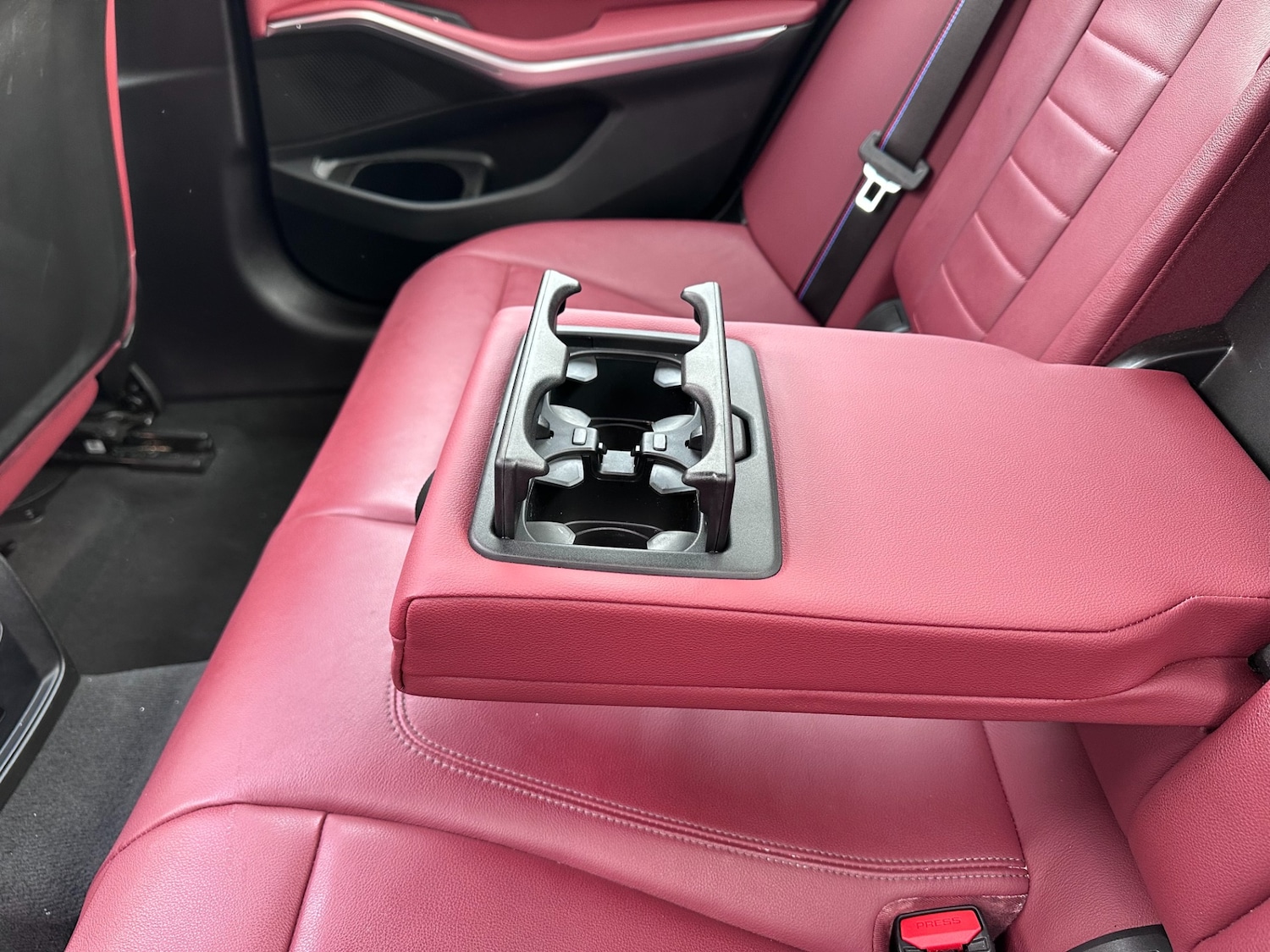 Used BMW 3 Series 2024 for sale - 76415379: Photo 40