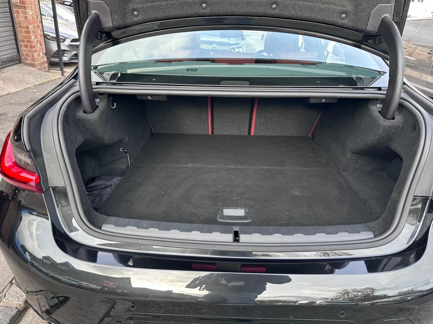 Used BMW 3 Series 2024 for sale - 76415379: Photo 45