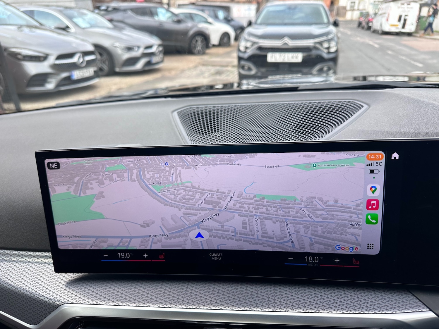 Used BMW 3 Series 2024 for sale - 76415379: Photo 76