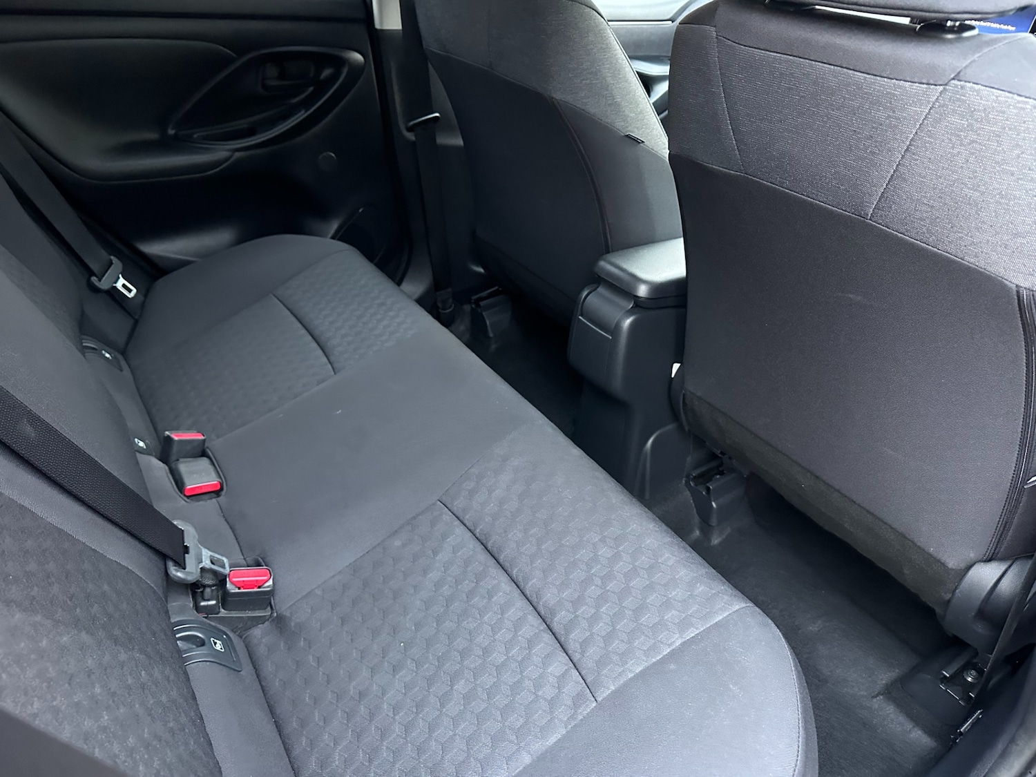 Used Toyota Yaris 2022 for sale - 76507843: Photo 36