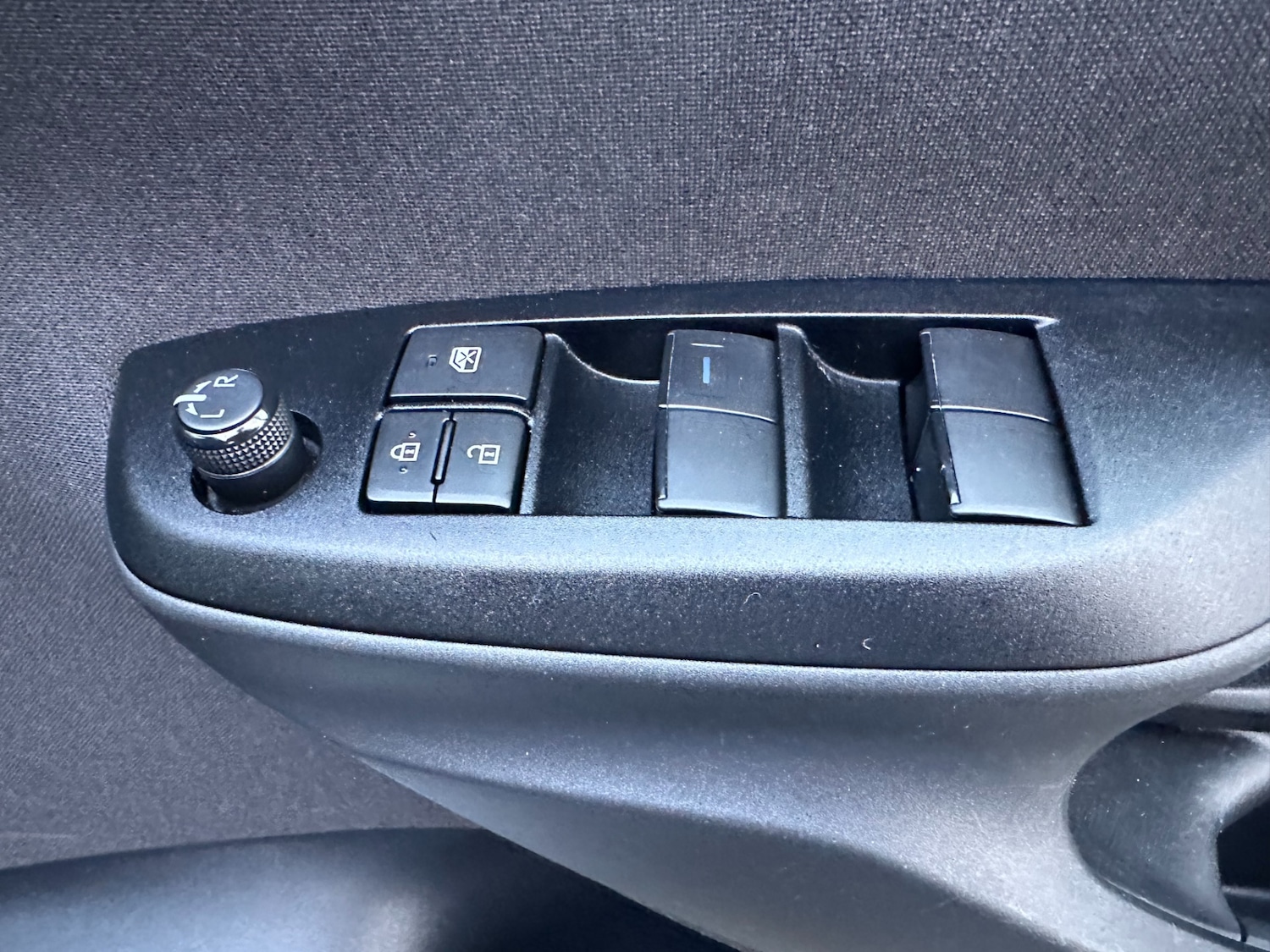 Used Toyota Yaris 2022 for sale - 76507843: Photo 41