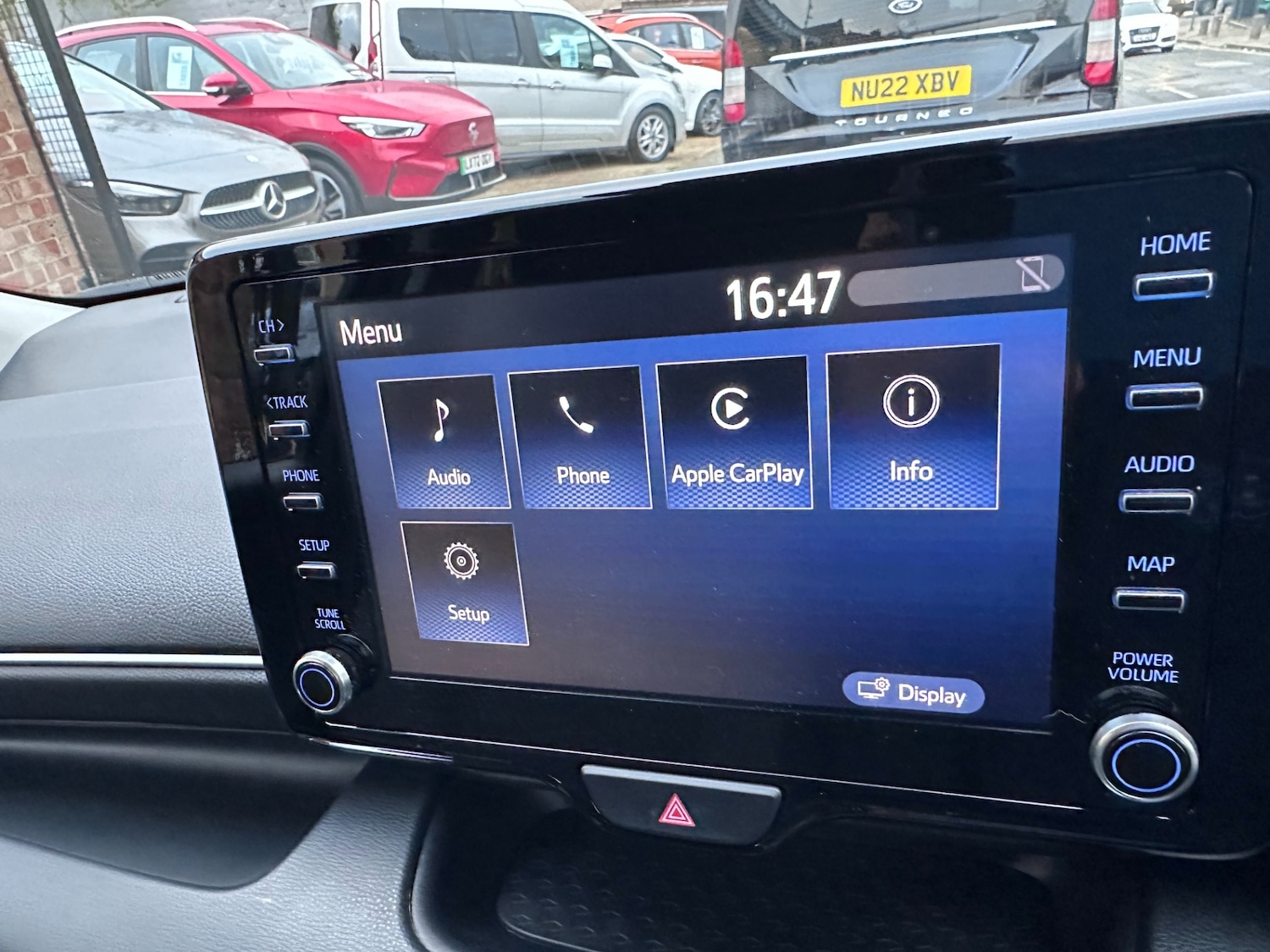 Used Toyota Yaris 2022 for sale - 76507843: Photo 52