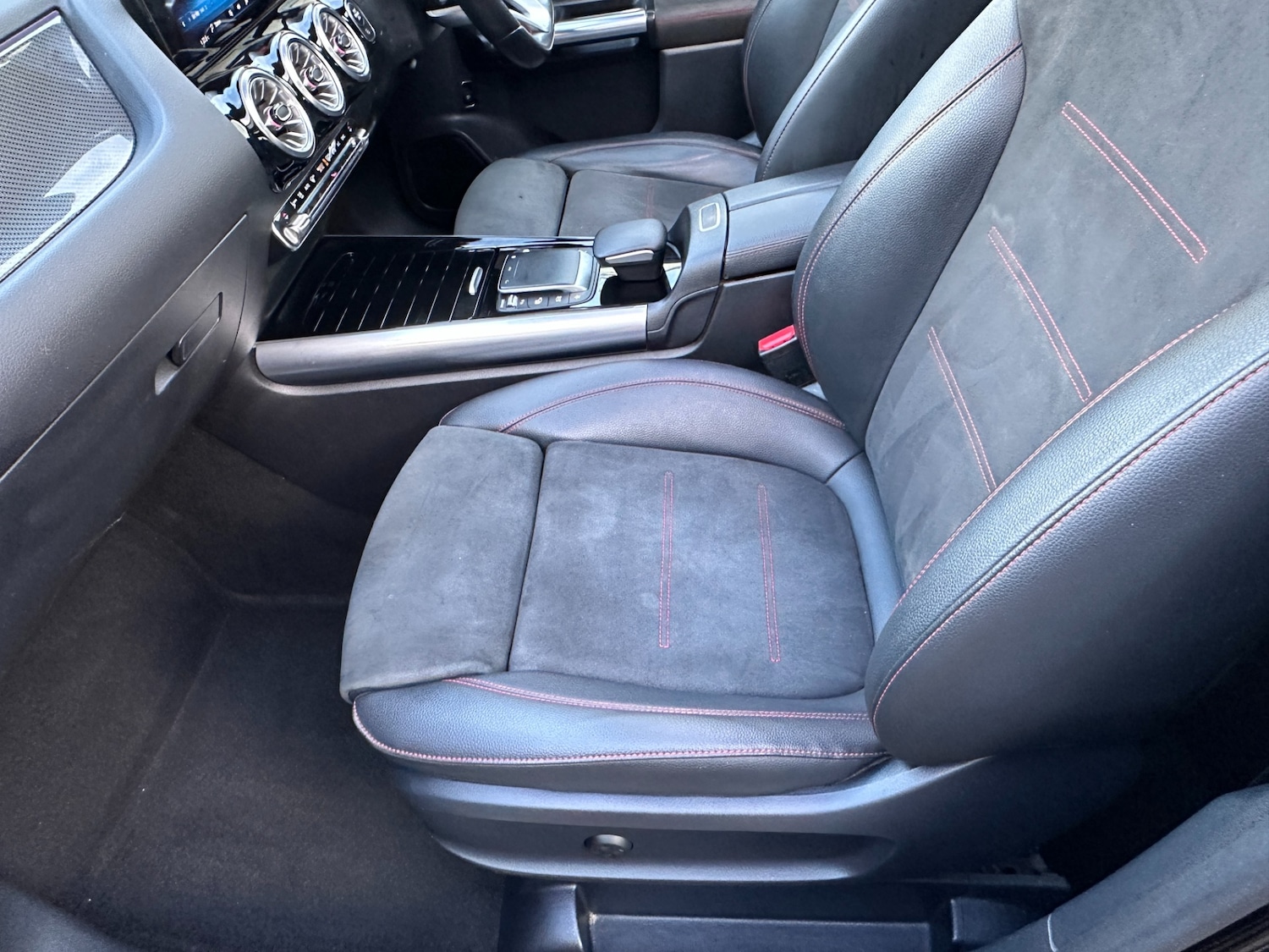 Used Mercedes-Benz GLA 2021 for sale - 77763131: Photo 27