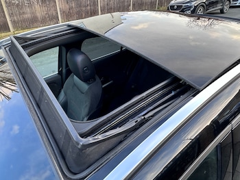 Used Mercedes-Benz GLA 2021 for sale - 77763131: Photo