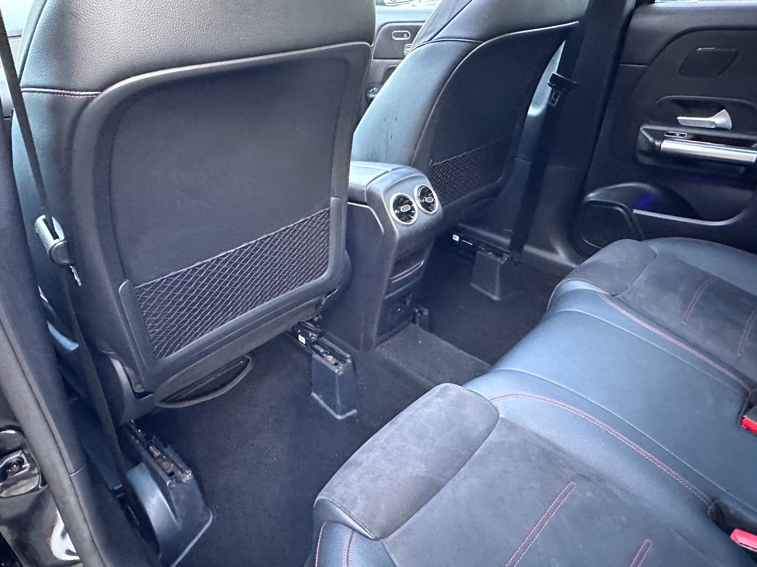 Used Mercedes-Benz GLA 2021 for sale - 77763131: Photo 31