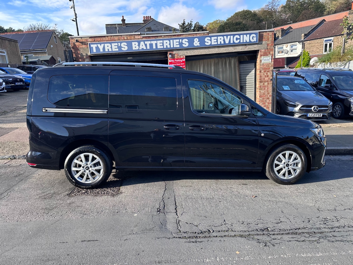 Used Ford Tourneo Connect 2022 for sale - 76557154: Photo 3