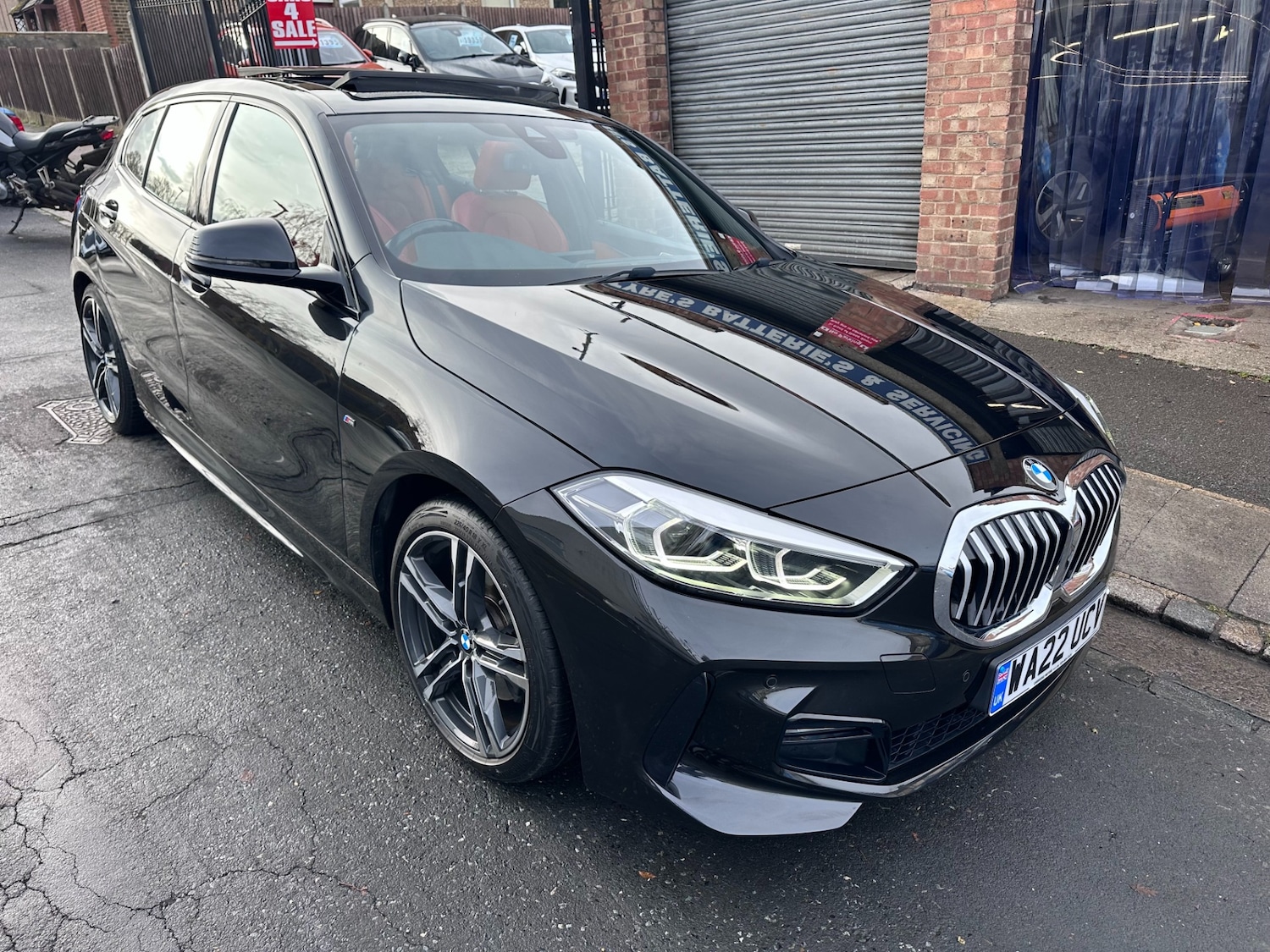 Used BMW 1 Series 2022 for sale - 76860570: Photo 1