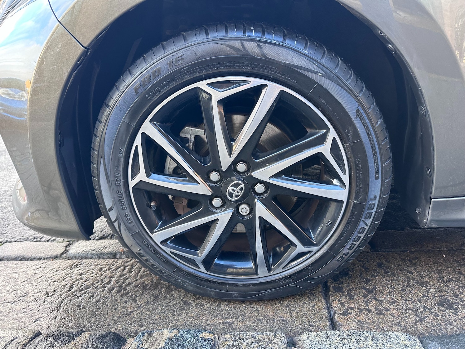 Used Toyota Yaris 2022 for sale - 76353590: Photo 15