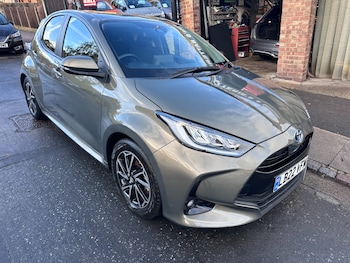 Toyota - Yaris