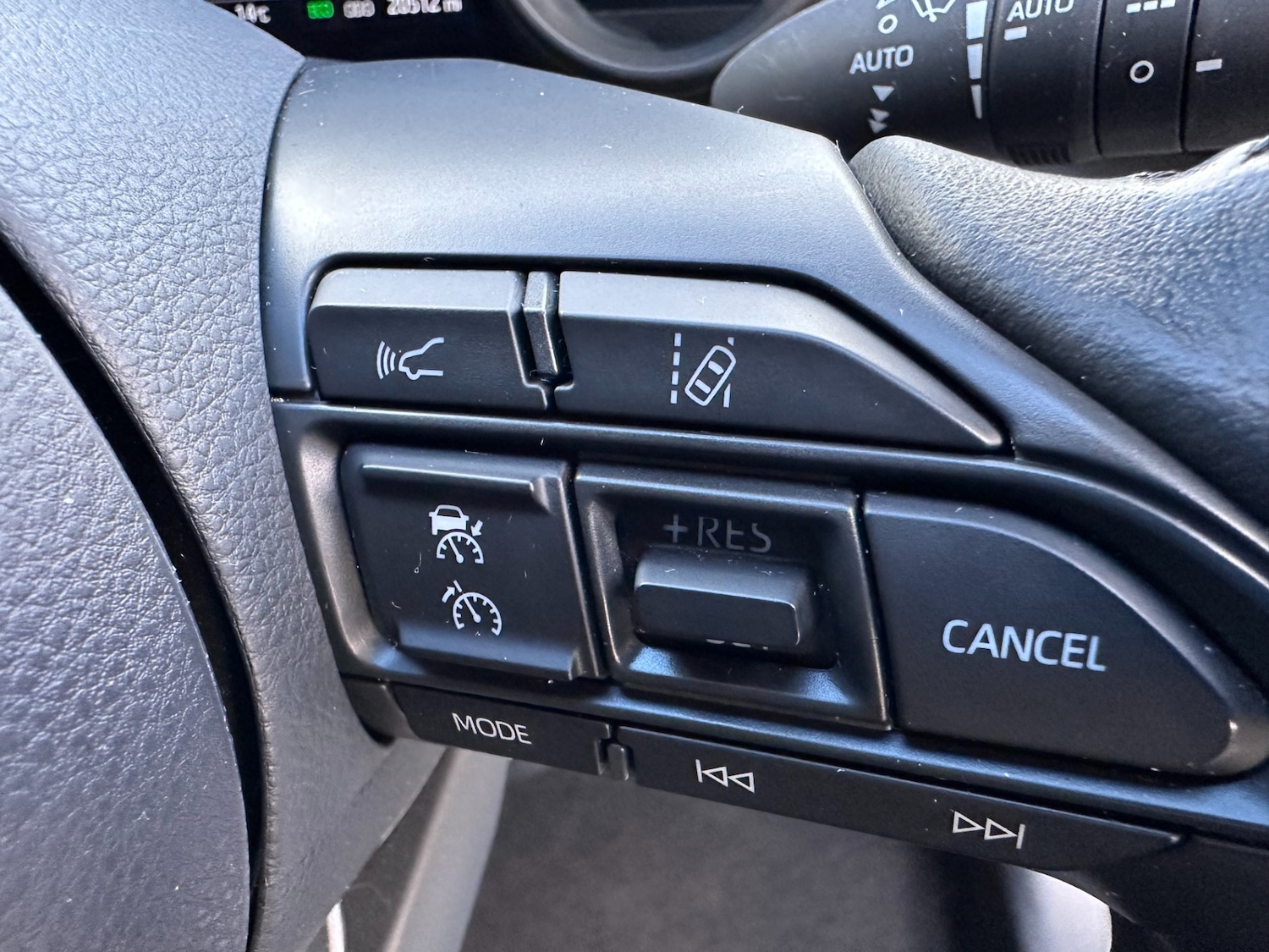 Used Toyota Yaris 2022 for sale - 76353590: Photo 33