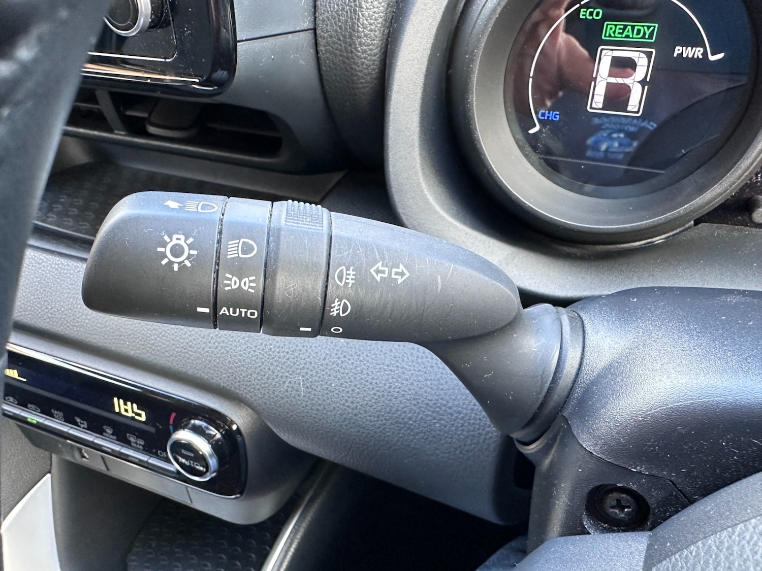 Used Toyota Yaris 2022 for sale - 76353590: Photo 37