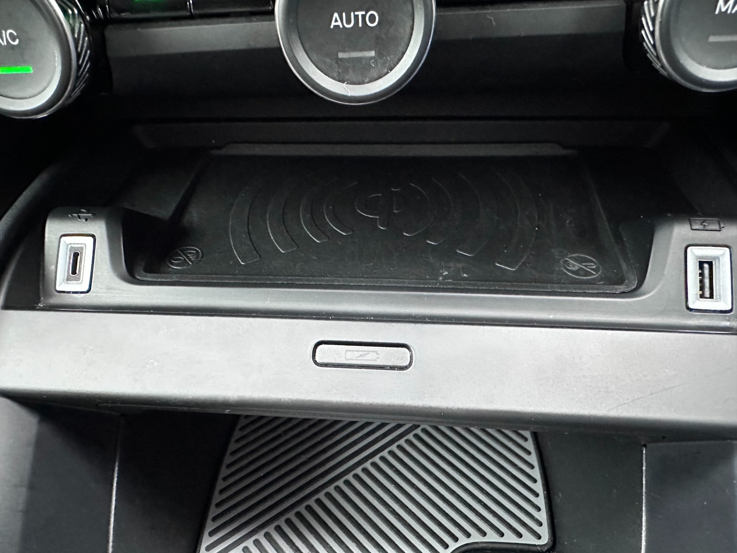 Used Citroen C4 2022 for sale - 76543085: Photo 54