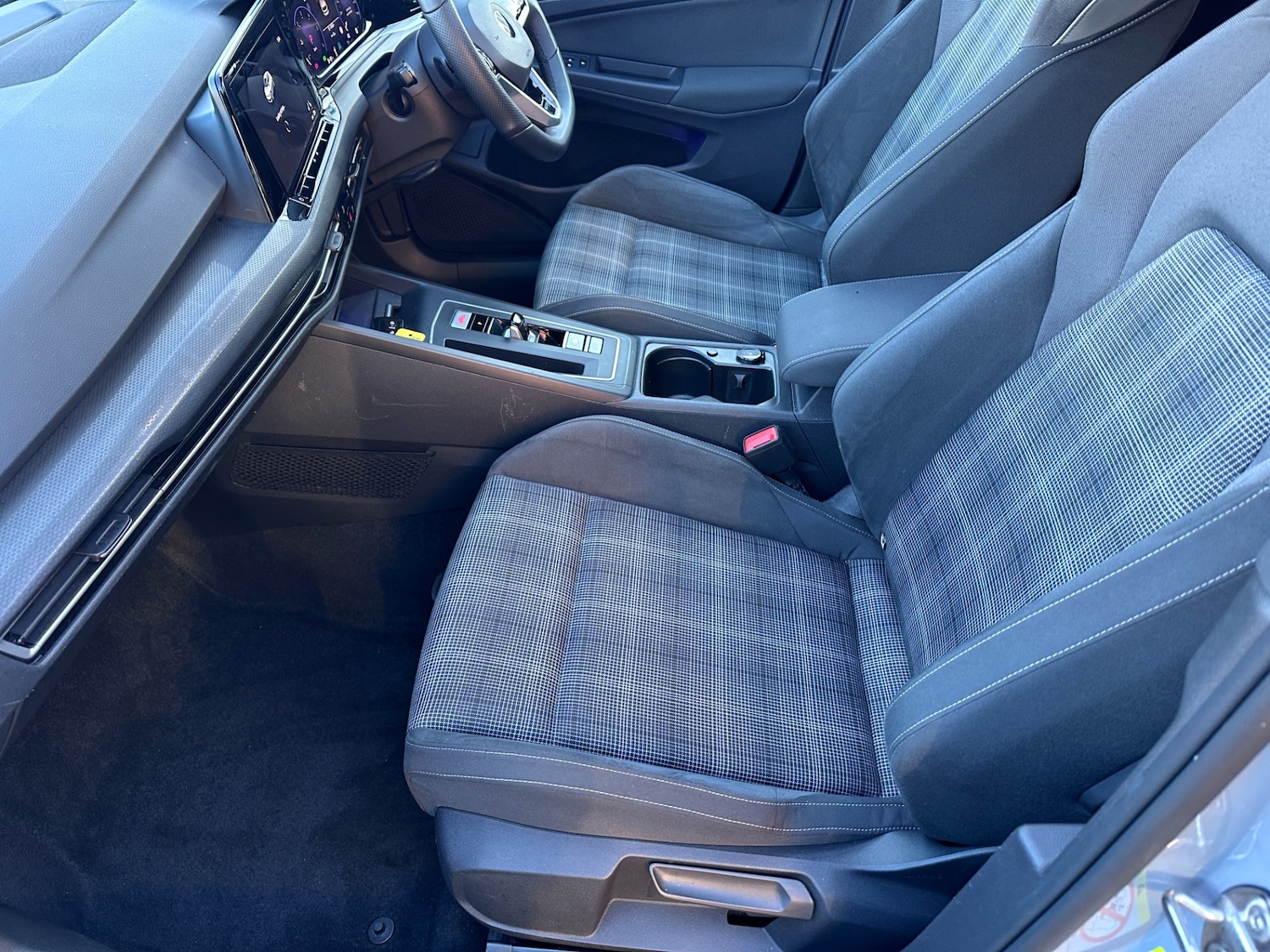 Used Volkswagen Golf 2021 for sale - 77311514: Photo 23