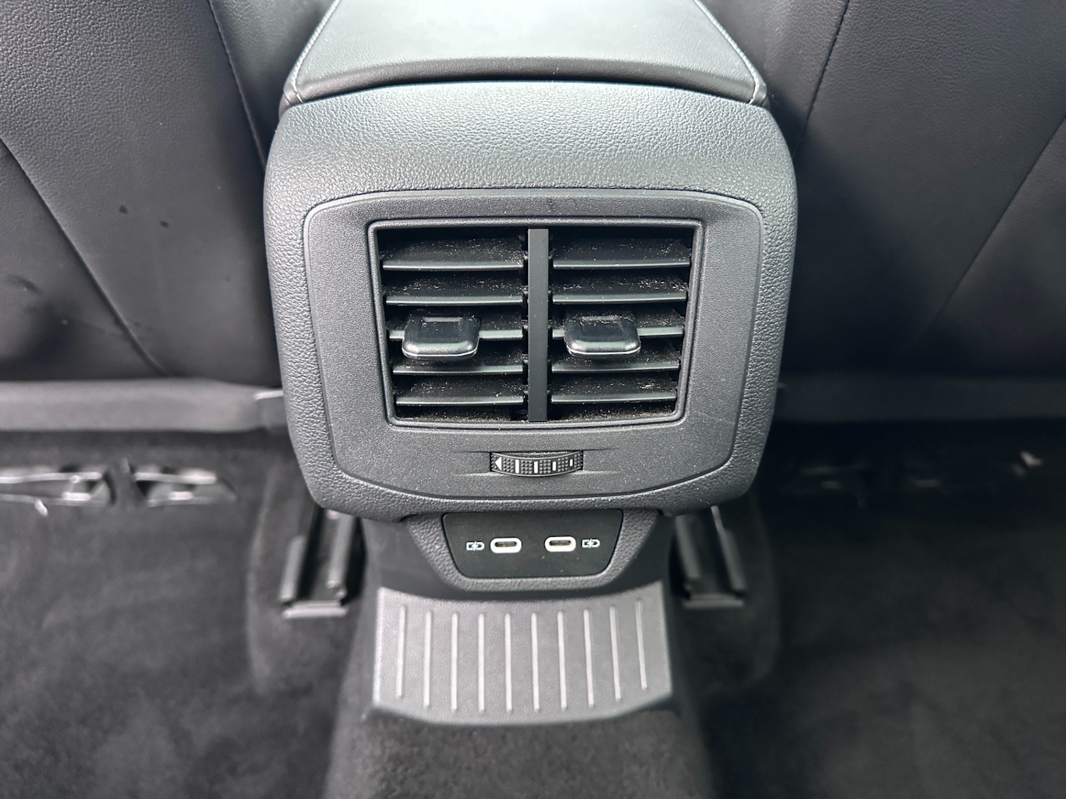 Used Volkswagen T-Roc 2022 for sale - 77791359: Photo 33