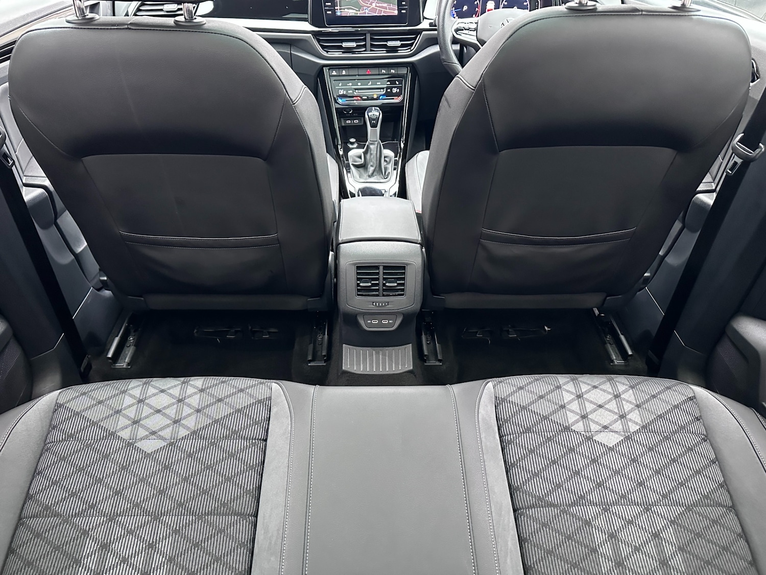 Used Volkswagen T-Roc 2022 for sale - 77791359: Photo 40