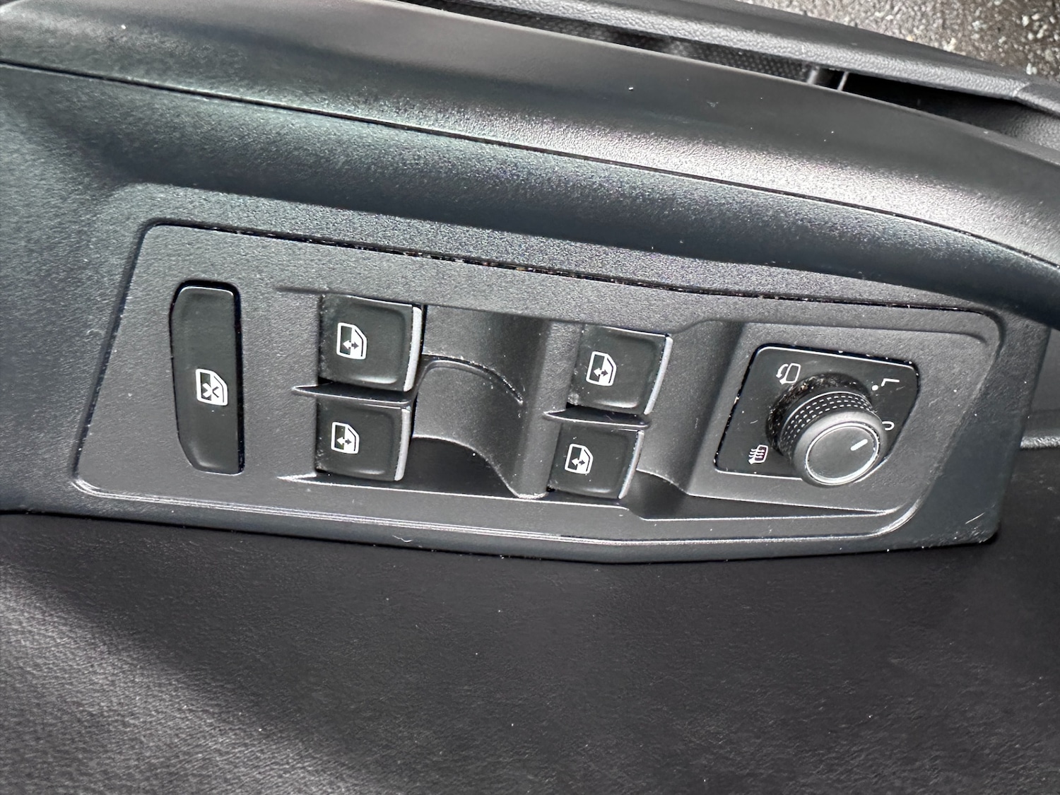 Used Volkswagen T-Roc 2022 for sale - 77791359: Photo 47