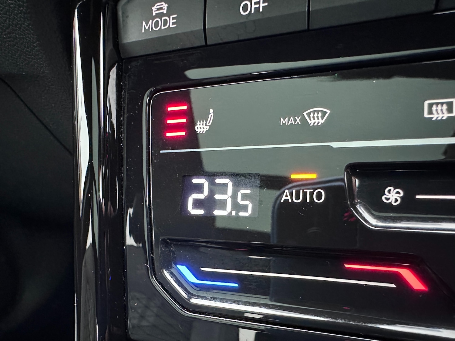 Used Volkswagen T-Roc 2022 for sale - 77791359: Photo 52