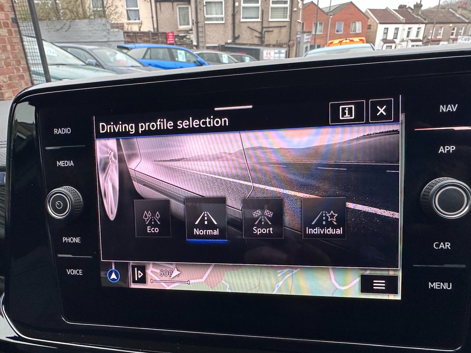 Used Volkswagen T-Roc 2022 for sale - 77791359: Photo 60