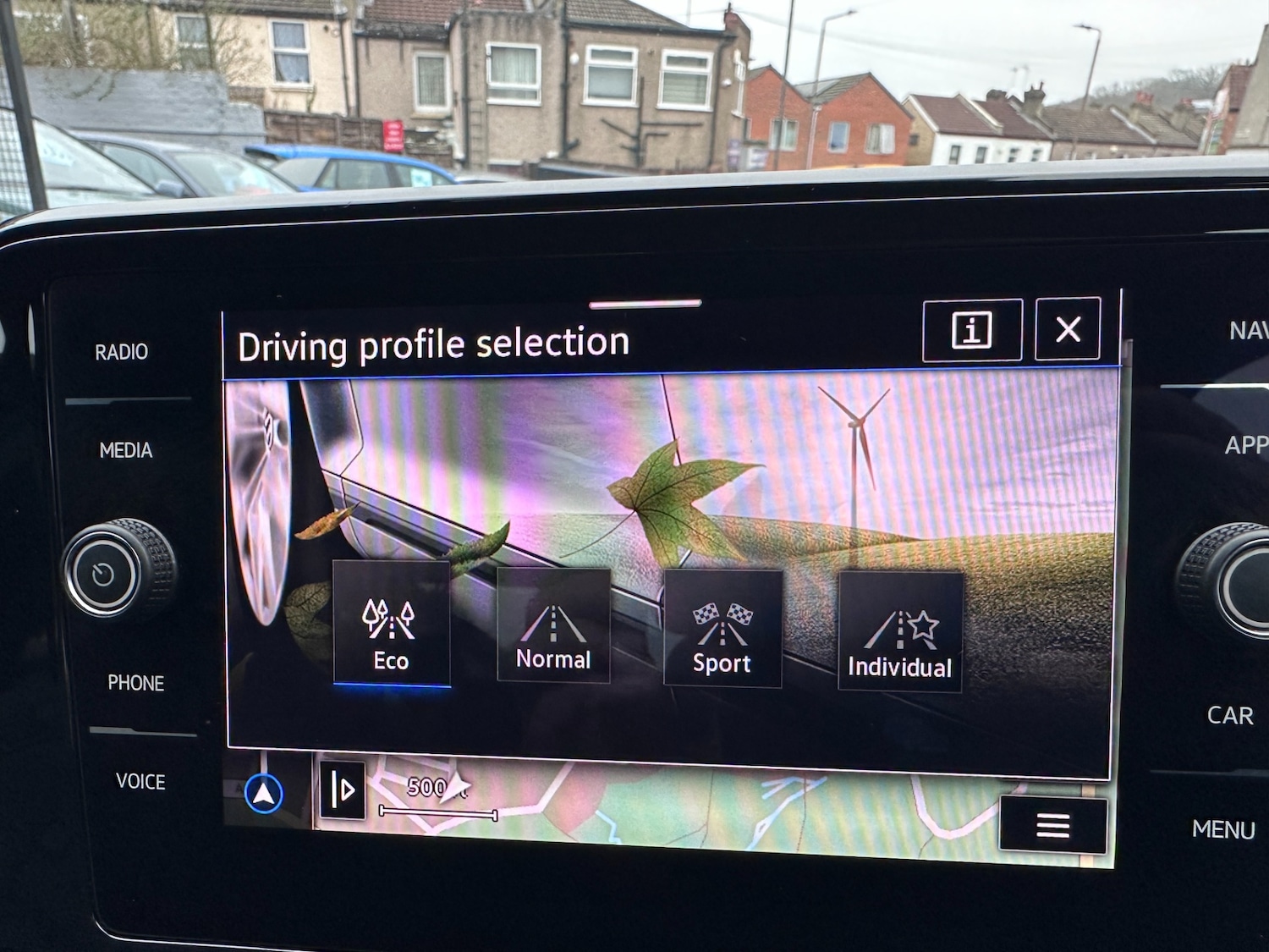 Used Volkswagen T-Roc 2022 for sale - 77791359: Photo 63