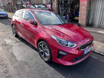 Used Kia Ceed 2020 for sale - 76738605: Photo