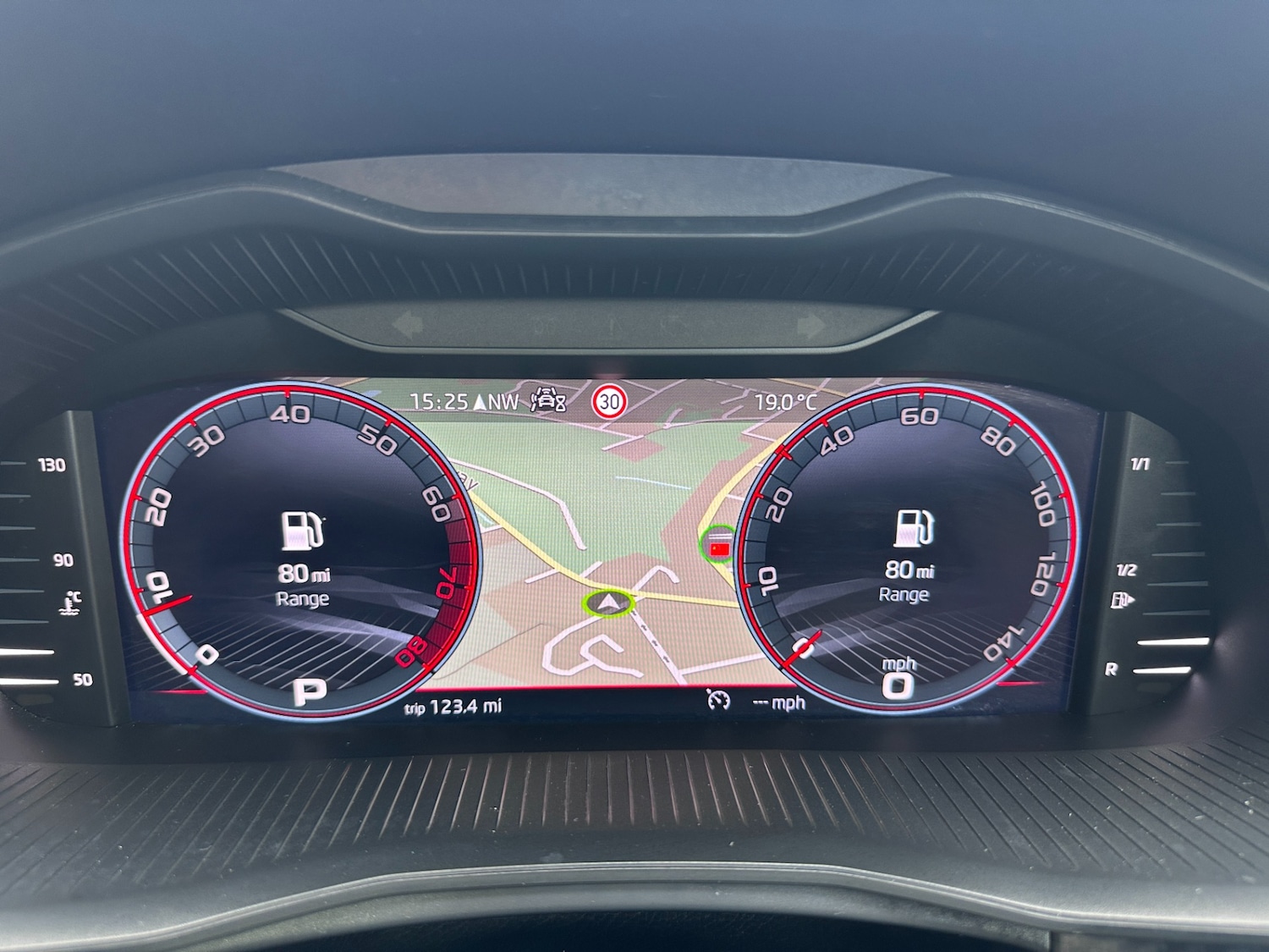 Used Skoda Kamiq 2023 for sale - 78180441: Photo 8