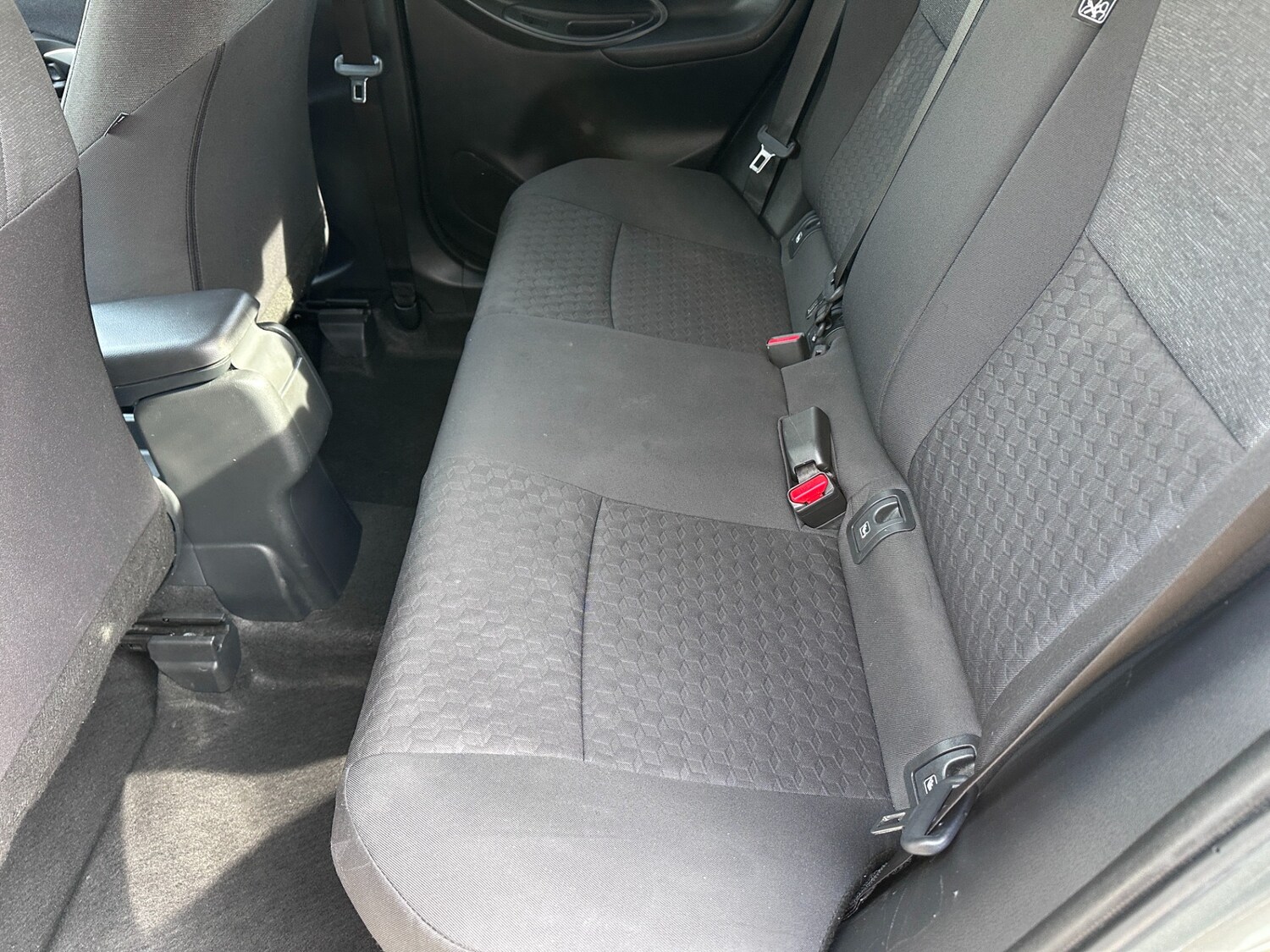 Used Toyota Yaris 2023 for sale - 77974740: Photo 29