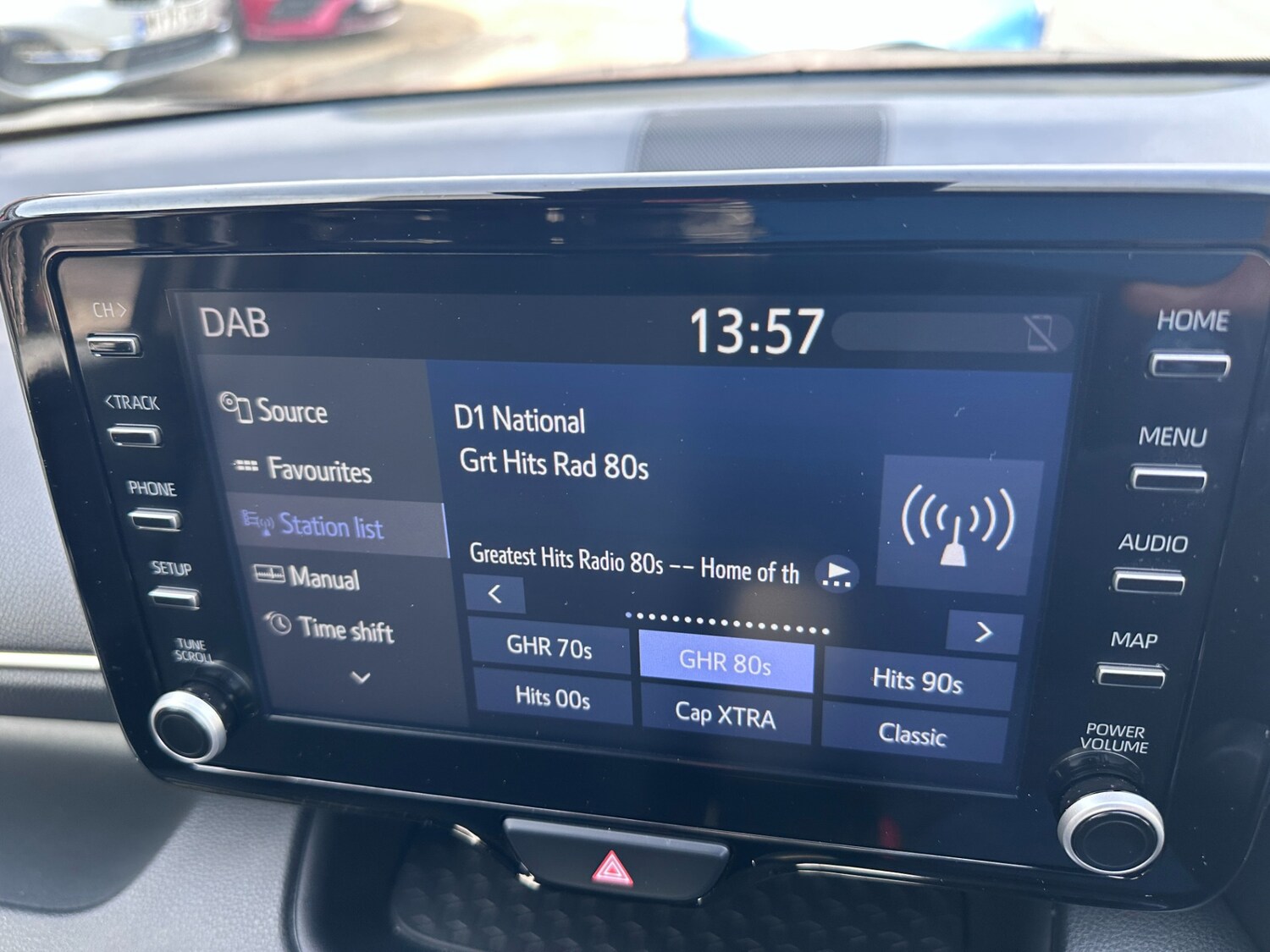 Used Toyota Yaris 2023 for sale - 77974740: Photo 47