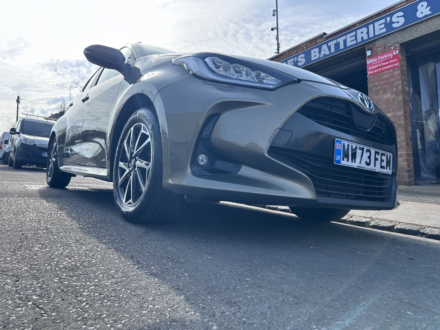 Used Toyota Yaris 2023 for sale - 77974740: Photo 49