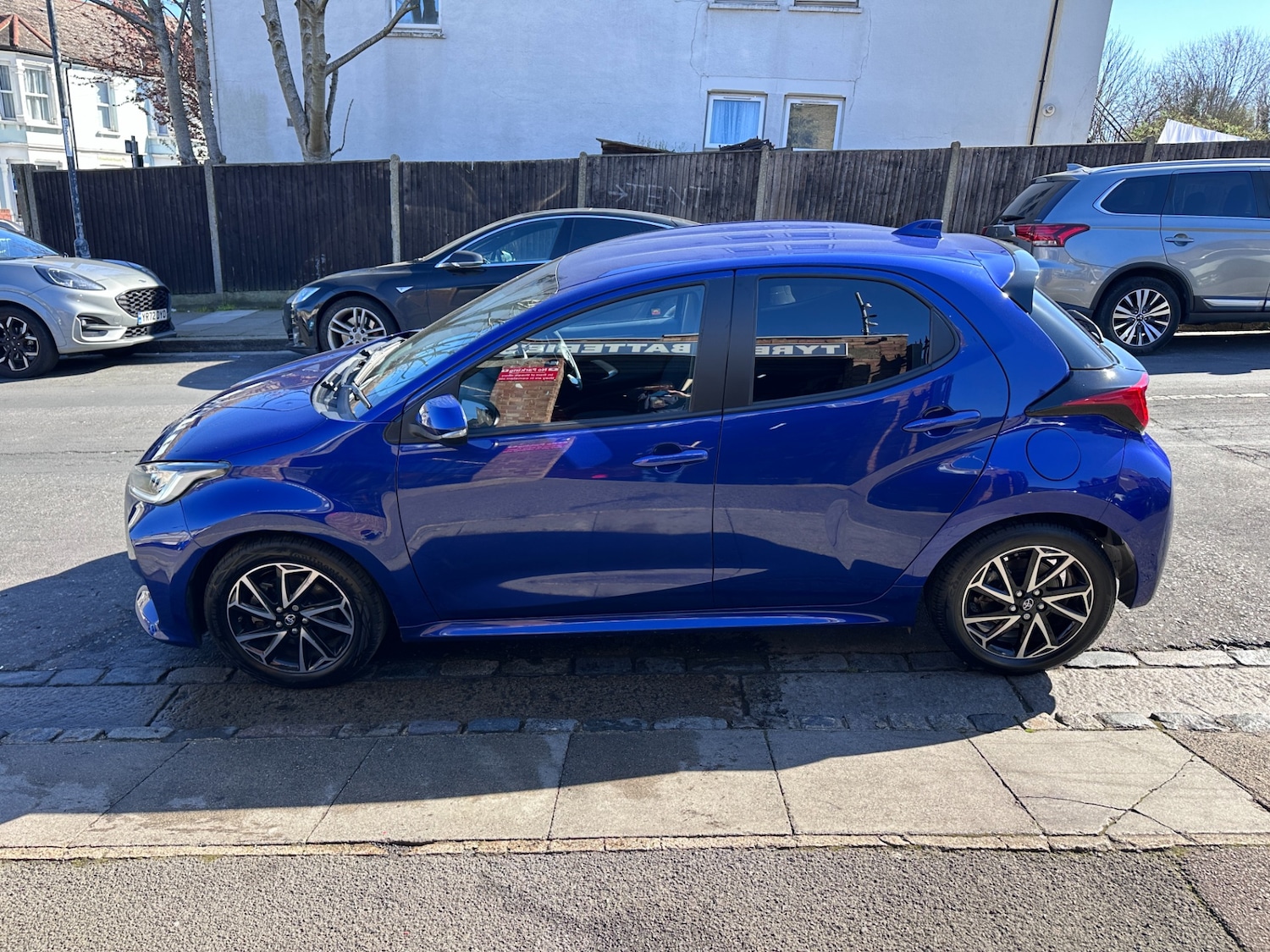 Used Toyota Yaris 2022 for sale - 77974040: Photo 11